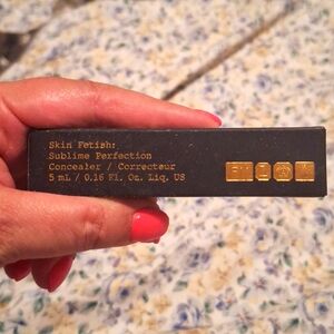 Pat Mcgrath Skin Fetish Concealor